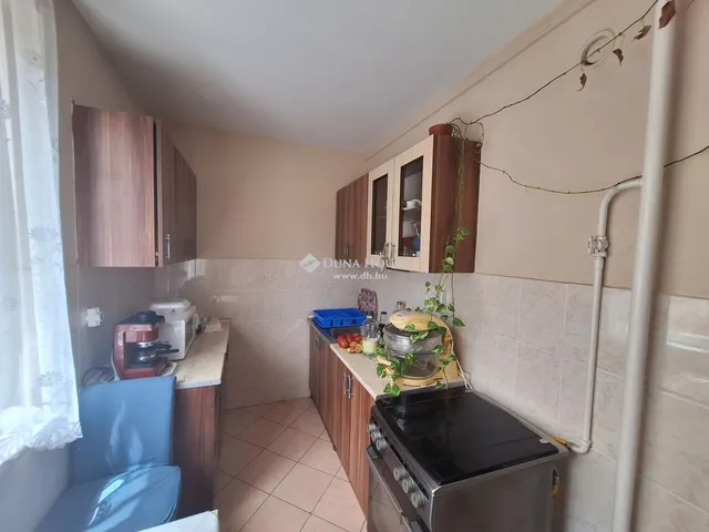 Eladó lakás Szombathely, Derkovits-lakótelep 55 nm