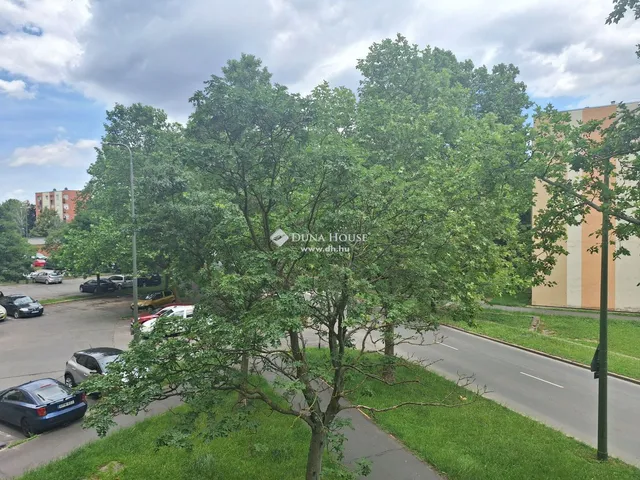 Eladó lakás Szombathely, Derkovits-lakótelep 55 nm