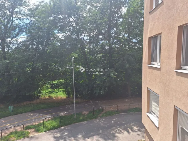 Eladó lakás Szombathely, Derkovits-lakótelep 55 nm