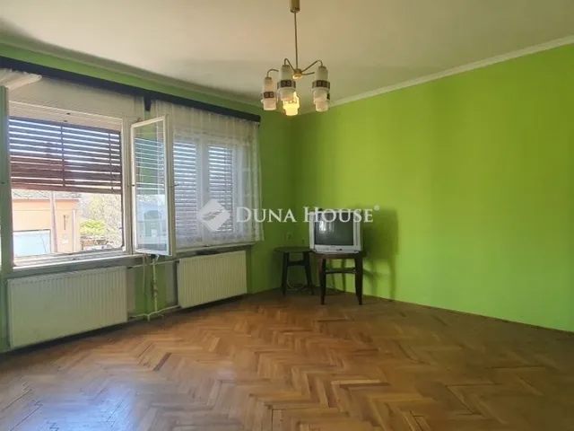 Eladó ház Szombathely, Bébictelep 189 nm