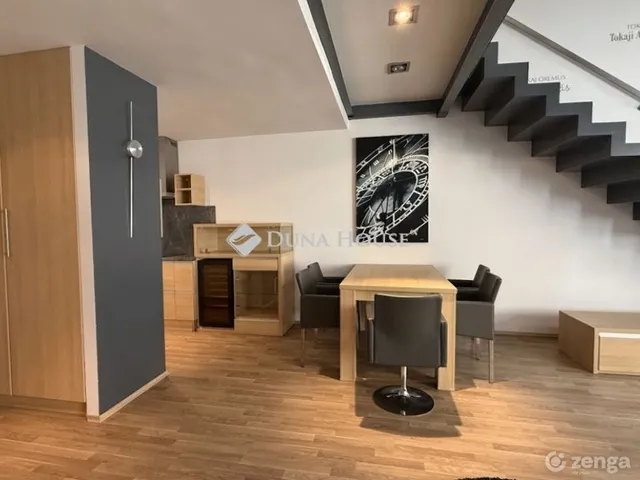 Eladó lakás Sopron 82 nm