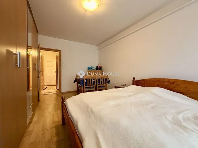 Eladó lakás Szombathely, Oladi lakótelep 30 nm