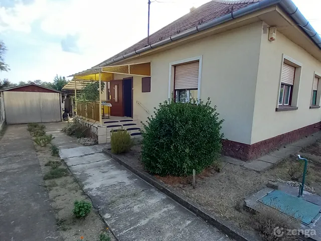 Eladó ház Monorierdő 82 nm
