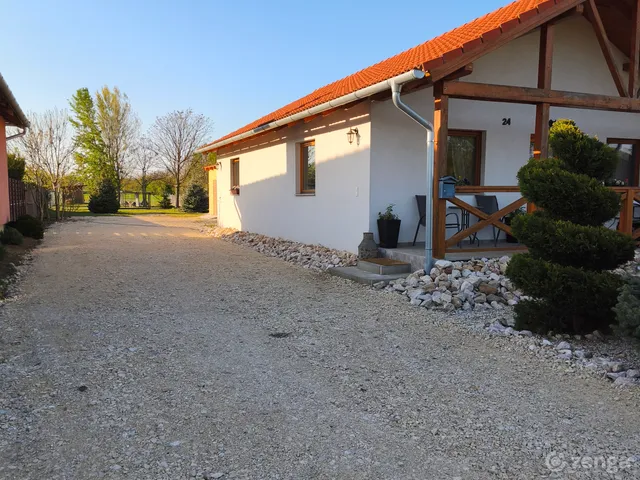 Eladó ház Hegyfalu 1752 nm