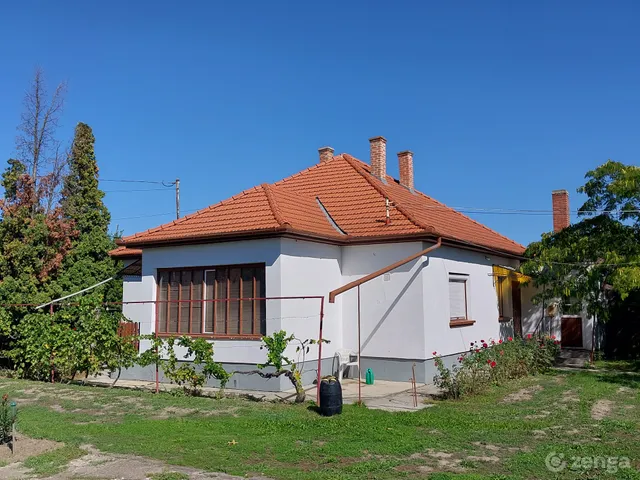 Eladó ház Köröstarcsa 110 nm