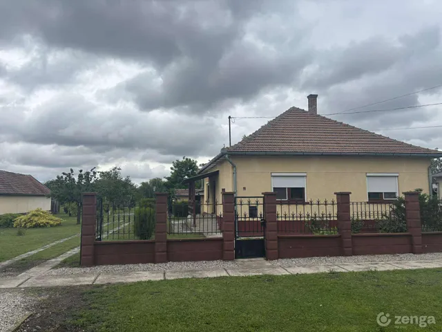 Eladó ház Kétegyháza 146 nm