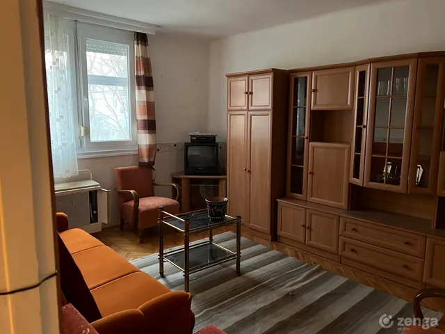 Eladó lakás Gyöngyös, Nyolcvanas lakótelep 48 nm