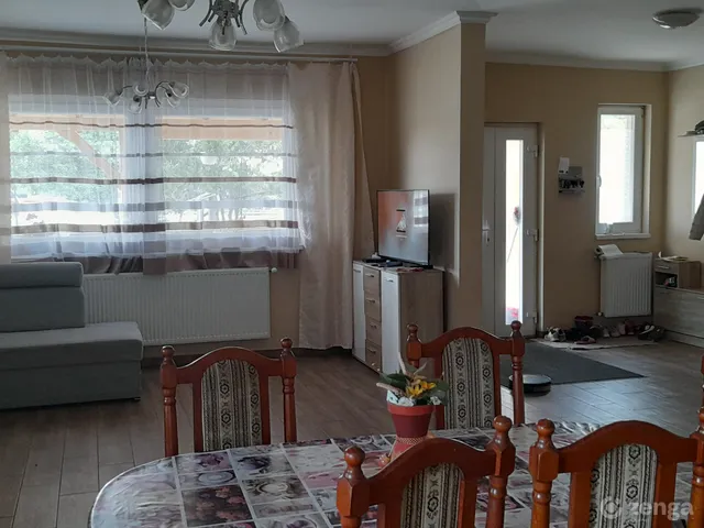 Eladó ház Tiszakécske 140 nm
