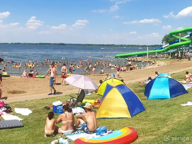 Eladó ház Abádszalók, Kossuth Lajos 12. 286 nm