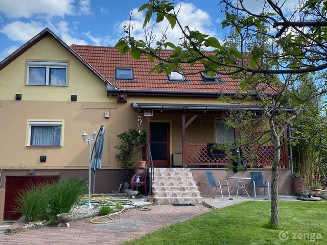 Eladó ház Szigethalom 200 nm