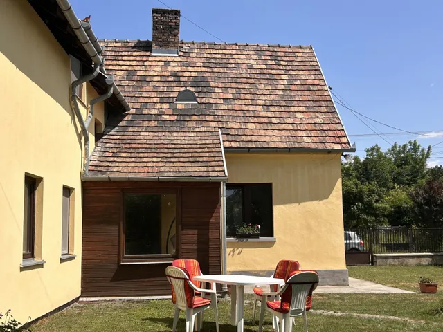 Eladó ház Komárom 228 nm