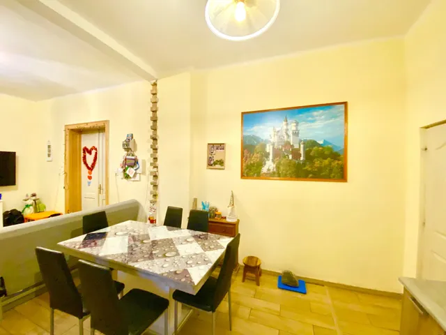 Eladó ház Komárom 84 nm