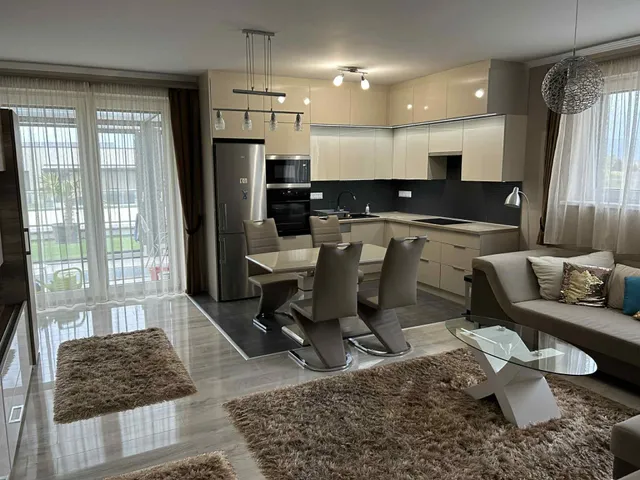 Kiadó lakás Tata 70 nm