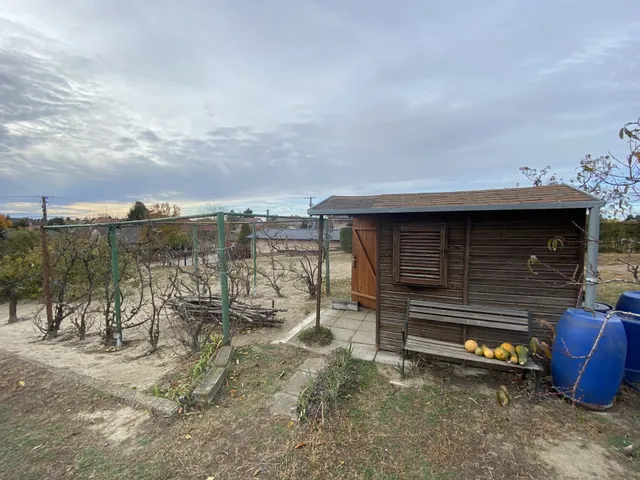 Eladó telek Komárom 1500 nm