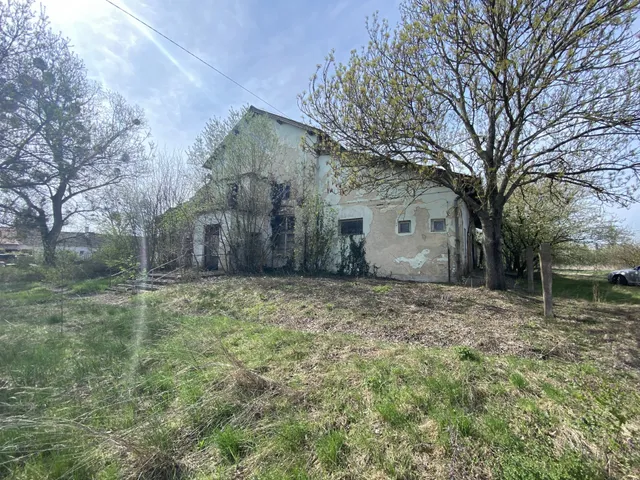 Eladó ház Nagyigmánd 200 nm