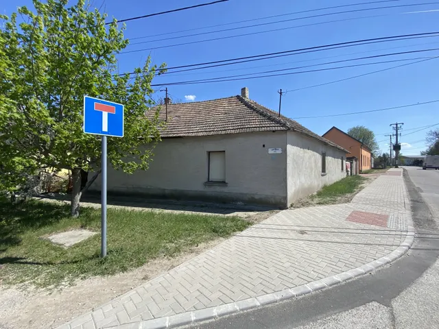 Eladó ház Komárom 70 nm