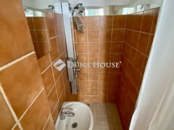 Eladó lakás Budapest VI. kerület 184 nm
