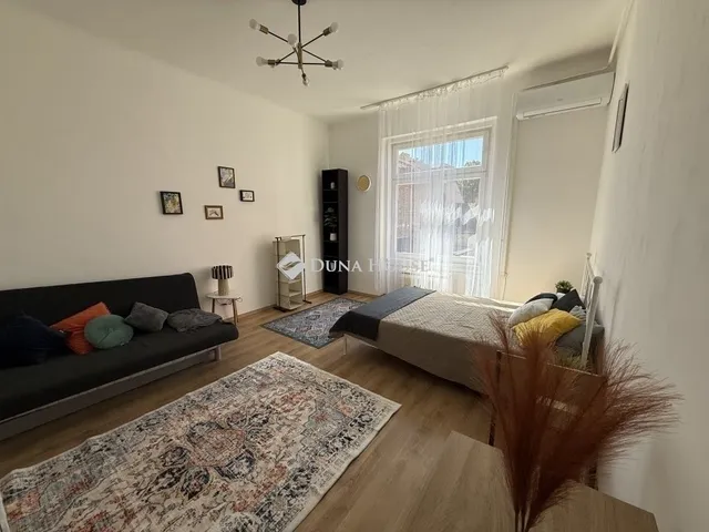 Eladó lakás Budapest VIII. kerület 30 nm