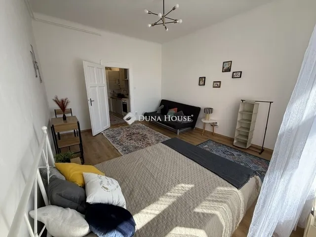 Eladó lakás Budapest VIII. kerület 30 nm