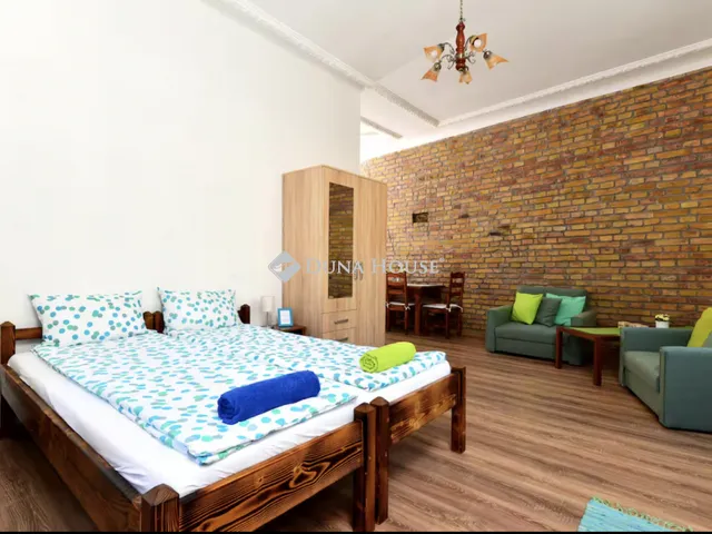 Eladó lakás Budapest VIII. kerület 156 nm