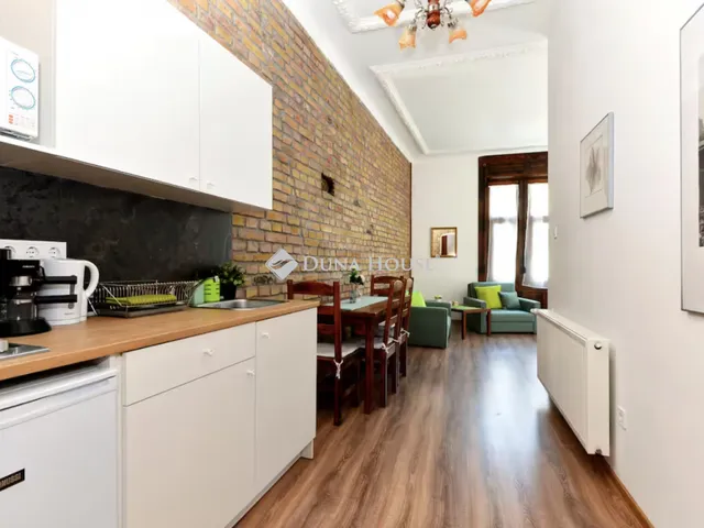 Eladó lakás Budapest VIII. kerület 156 nm