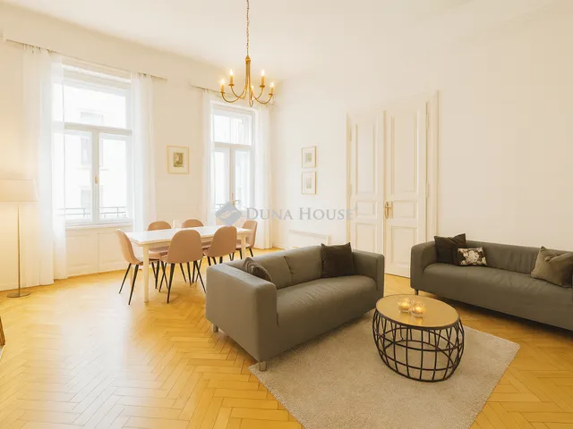 Eladó lakás Budapest VI. kerület 67 nm