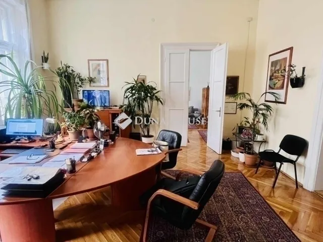 Eladó lakás Budapest VI. kerület 89 nm