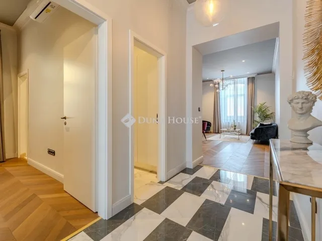 Eladó lakás Budapest VI. kerület 160 nm