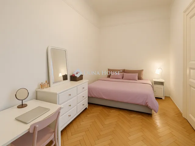 Eladó lakás Budapest VI. kerület 67 nm