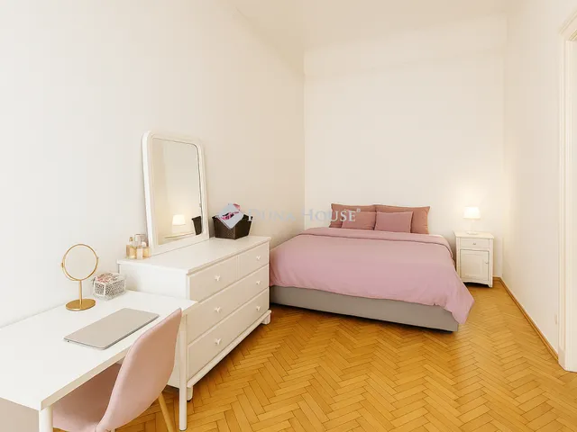 Eladó lakás Budapest VI. kerület 67 nm