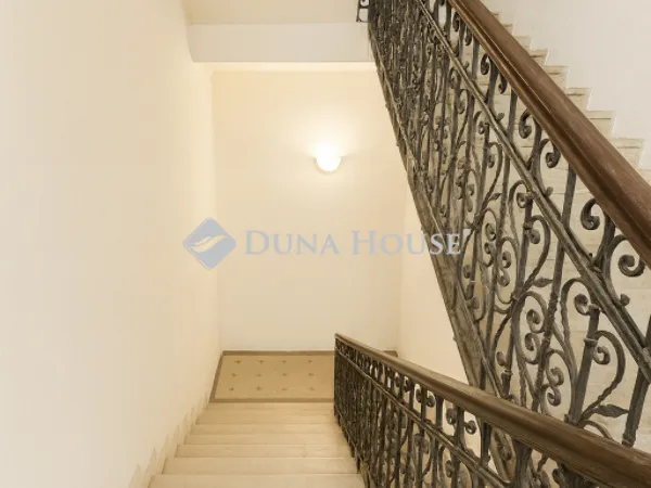 Eladó lakás Budapest VI. kerület 67 nm