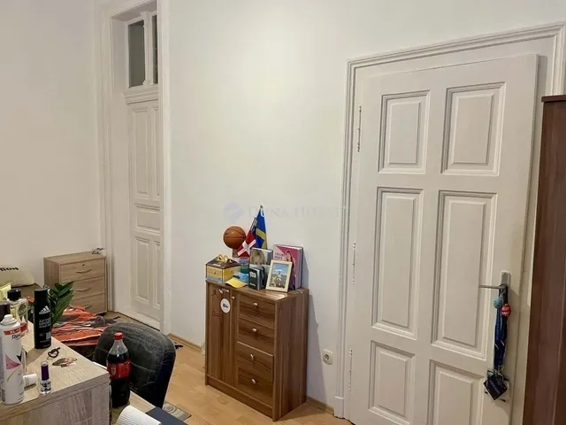 Eladó lakás Budapest VI. kerület 75 nm