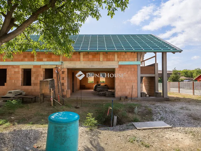 Eladó ház Fót 169 nm