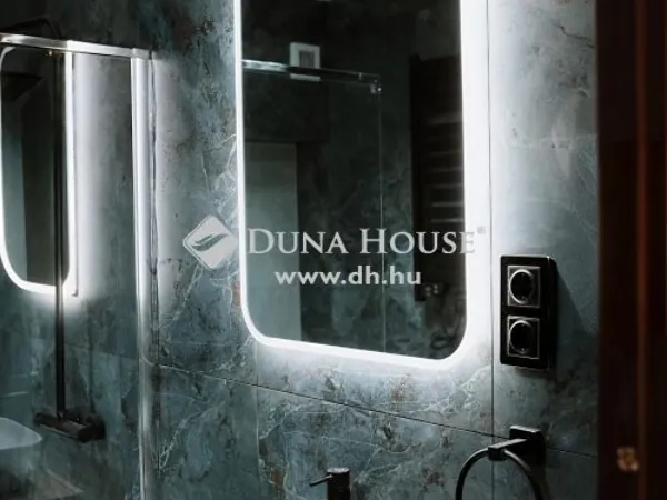 Eladó lakás Budapest VI. kerület 81 nm