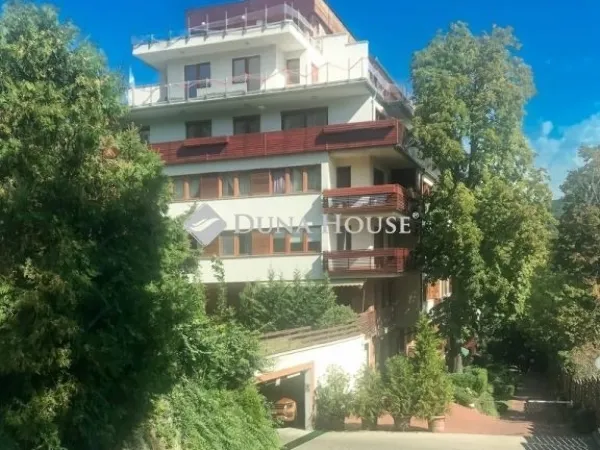 Eladó lakás Budapest II. kerület 118 nm