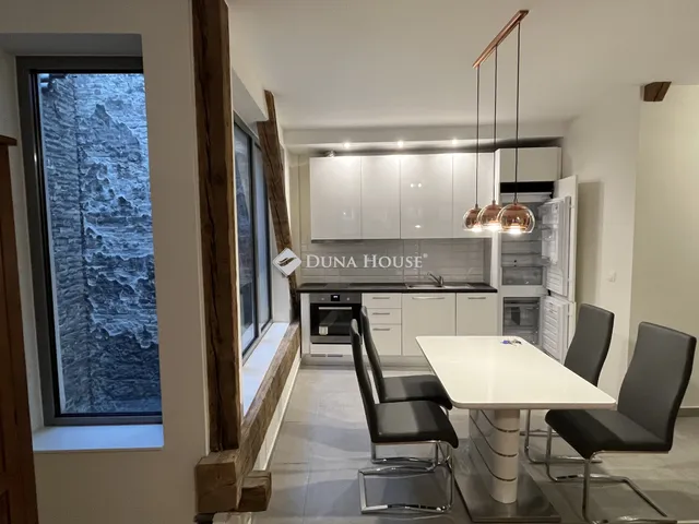 Kiadó lakás Budapest VII. kerület 45 nm