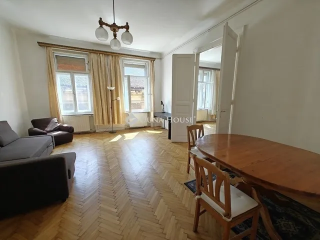 Eladó lakás Budapest VIII. kerület 113 nm