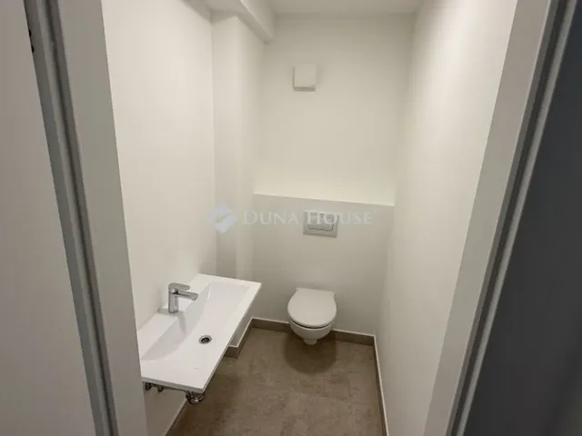 Eladó lakás Budapest VI. kerület 78 nm