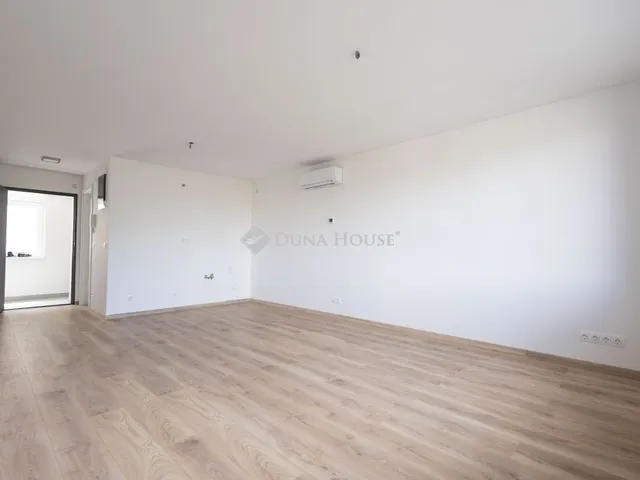 Eladó lakás Budapest VI. kerület 67 nm