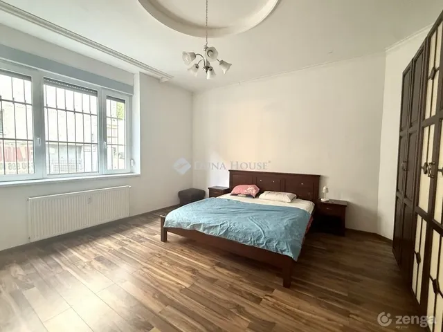 Eladó lakás Budapest I. kerület 85 nm