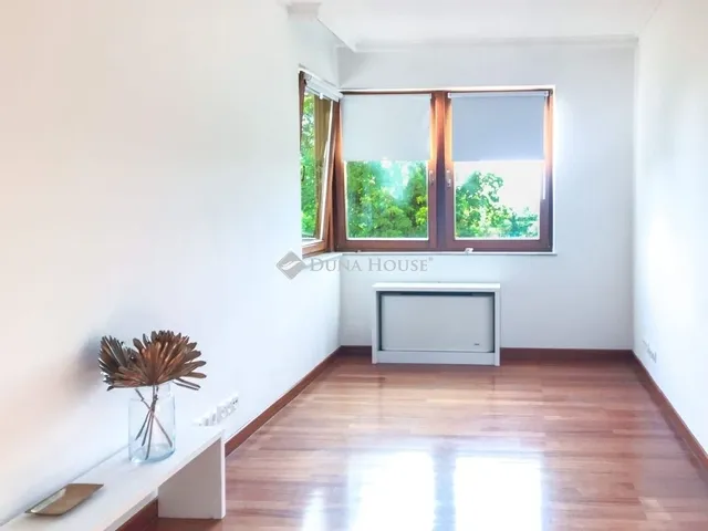 Eladó lakás Budapest II. kerület 118 nm