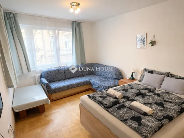 Eladó lakás Budapest VI. kerület 88 nm