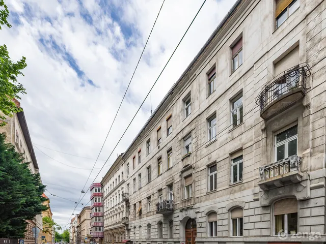 Eladó lakás Budapest VI. kerület, Nagykörúton kívüli terület 52 nm
