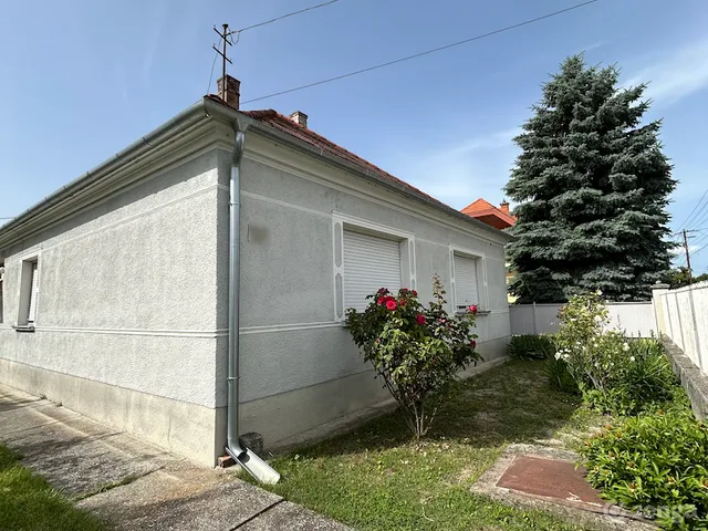 Eladó ház Ásványráró 110 nm