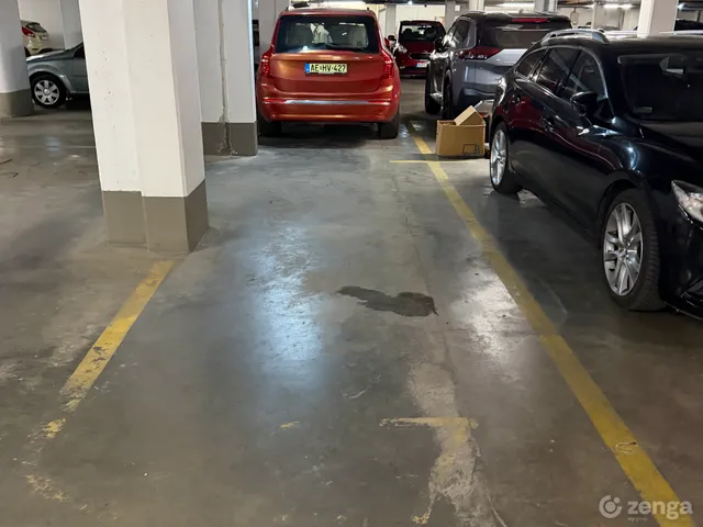 Eladó garázs Budapest XIV. kerület, Dorozsmai u 211-213 12 nm