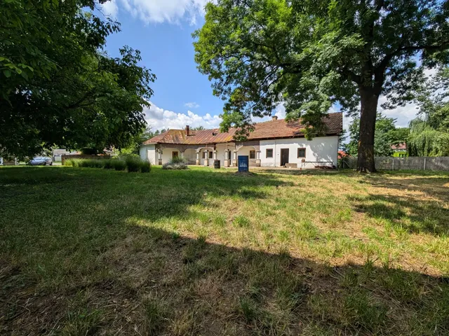 Eladó ház Tivadar 250 nm