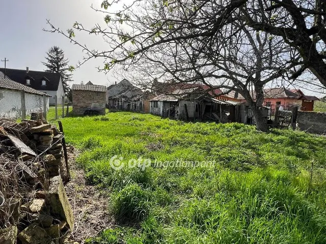 Eladó ház Takácsi 107 nm