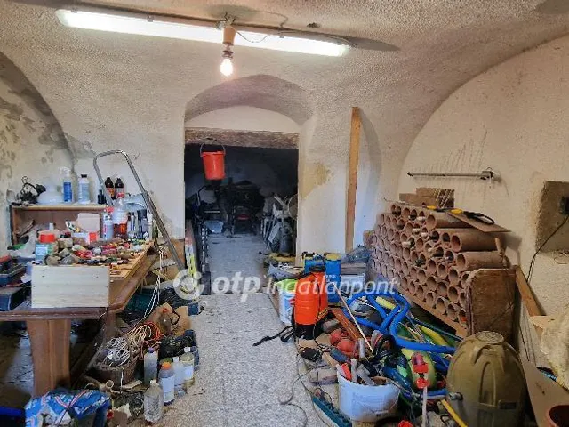 Eladó ház Csopak 131 nm