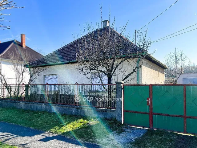 Eladó ház Győr 88 nm