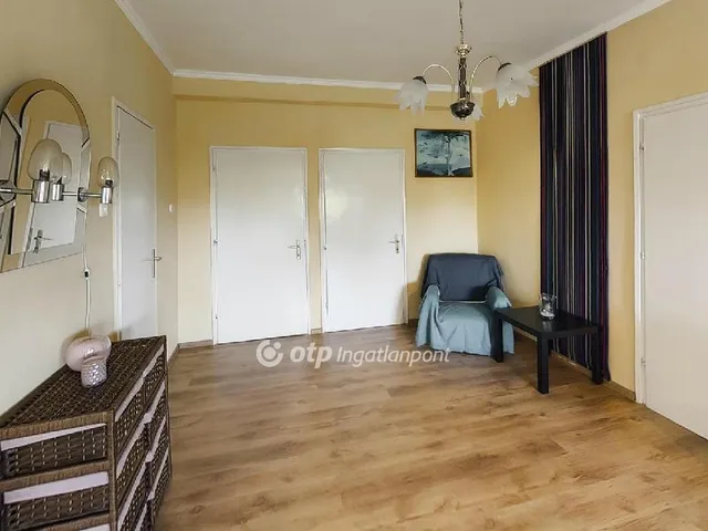 Eladó ház Győrzámoly 176 nm